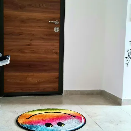 באקאו Cozy Apartment- Zona Centrala מראה חיצוני תמונה