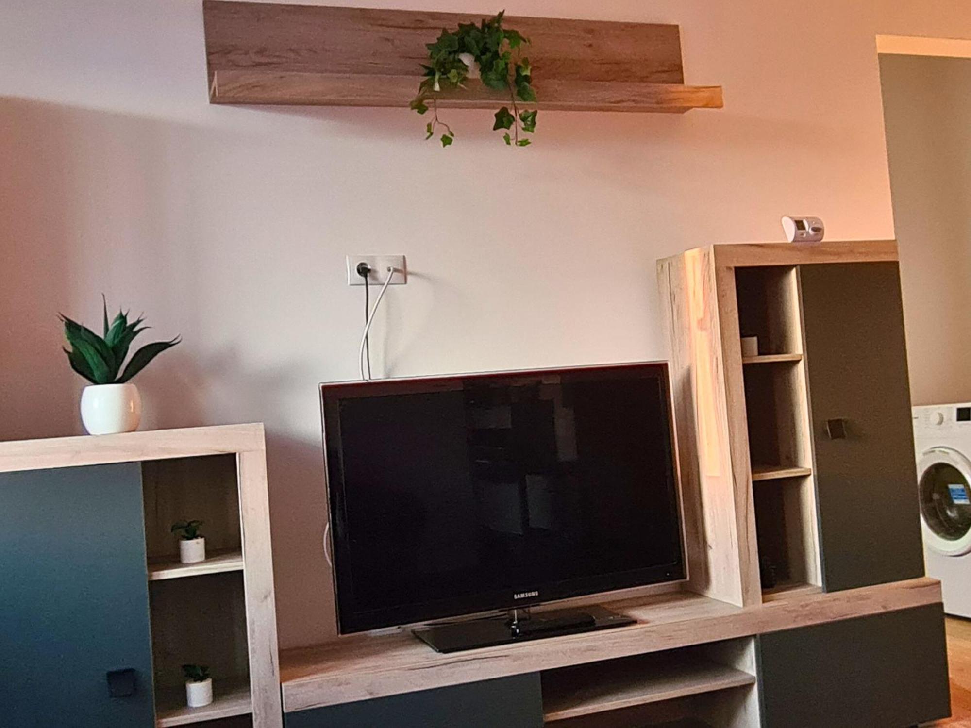 Cozy Apartment- Zona Centrala Apartment *